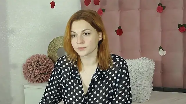 DemiLeaf online show from March 8, 11:58 am