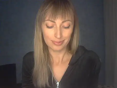 EffectMaya online show from January 11, 6:04 pm