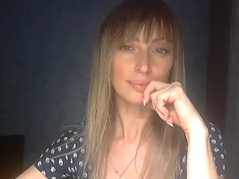 EffectMaya online show from April 10, 6:04 pm