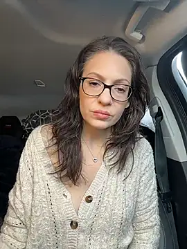 BeautifulMesss online show from March 1, 3:12 pm