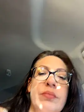 BeautifulMesss online show from November 28, 3:56 pm