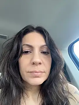 BeautifulMesss online show from July 4, 4:33 pm