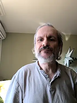 Snapshot of Zed0l1Mod chatting on February 28, 8:58 am Zed0l1Mod online show from February 28, 8:58 am