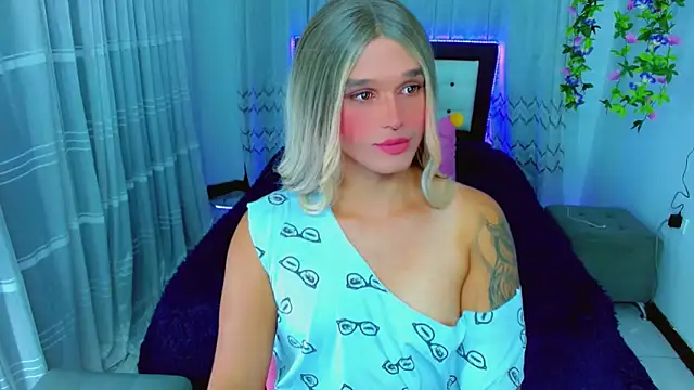 TaylorMon online show from February 24, 2:45 am