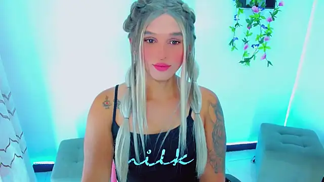 TaylorMon online show from February 12, 1:05 am