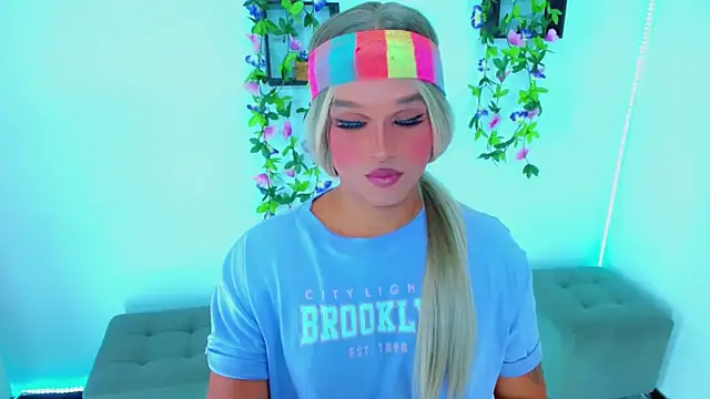 TaylorMon online show from February 5, 12:50 am