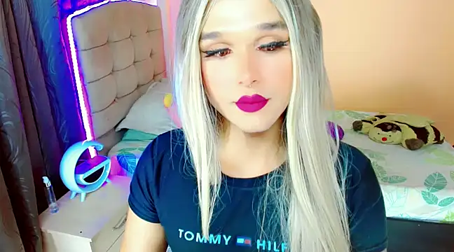 TaylorMon online show from March 7, 4:46 am