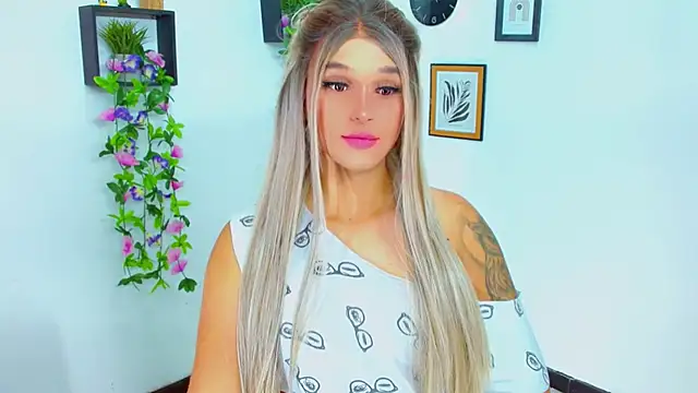 TaylorMon online show from July 14, 2:05 am