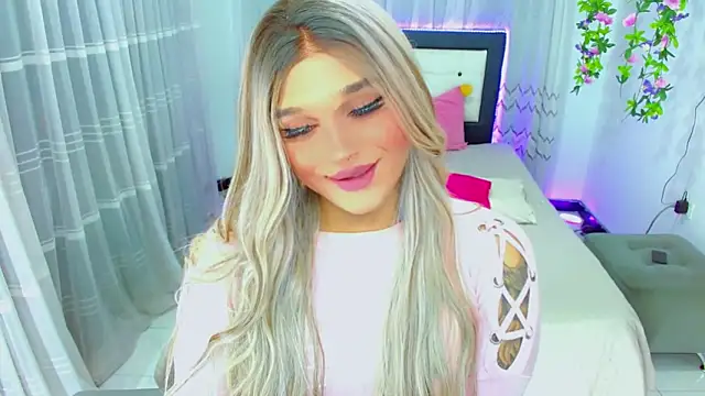 TaylorMon online show from May 19, 1:56 am