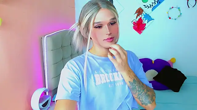 TaylorMon online show from October 11, 1:39 am