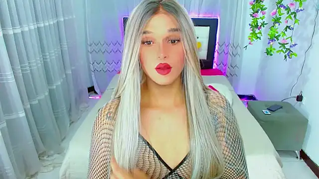 TaylorMon online show from May 14, 12:40 am