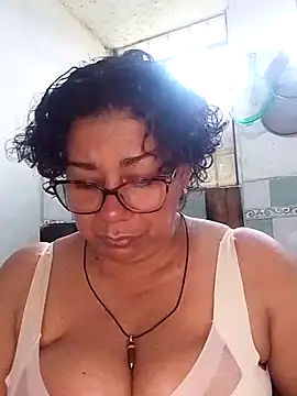 Snapshot of sorbetico_perverse chatting on June 23, 7:01 pm sorbetico perverse online show from June 23, 7:01 pm