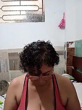 Snapshot of sorbetico_perverse chatting on February 4, 9:10 pm sorbetico perverse online show from February 4, 9:10 pm