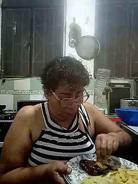 Snapshot of sorbetico_perverse chatting on January 11, 1:45 am sorbetico perverse online show from January 11, 1:45 am