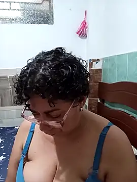 Snapshot of sorbetico_perverse chatting on February 3, 9:42 pm sorbetico perverse online show from February 3, 9:42 pm