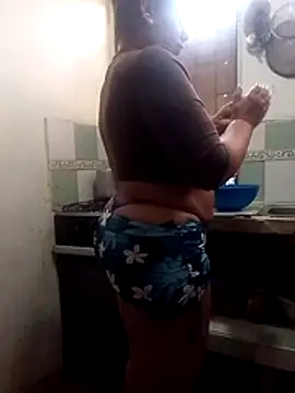 Snapshot of sorbetico_perverse chatting on November 16, 12:21 pm sorbetico perverse online show from November 16, 12:21 pm