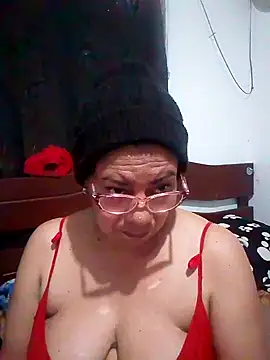 Snapshot of sorbetico_perverse chatting on December 4, 7:57 pm sorbetico perverse online show from December 4, 7:57 pm