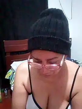 Snapshot of sorbetico_perverse chatting on November 12, 5:17 pm sorbetico perverse online show from November 12, 5:17 pm