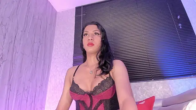 LaiilyBell12 online show from March 4, 12:35 pm