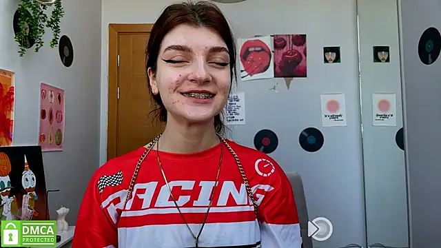 Snapshot of Bunny_ShyGirl chatting on February 25, 8:58 am Bunny ShyGirl online show from February 25, 8:58 am