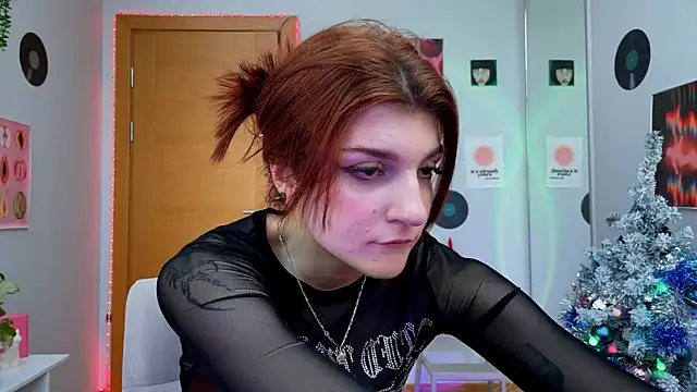 Snapshot of Bunny_ShyGirl chatting on December 27, 8:02 am Bunny ShyGirl online show from December 27, 8:02 am