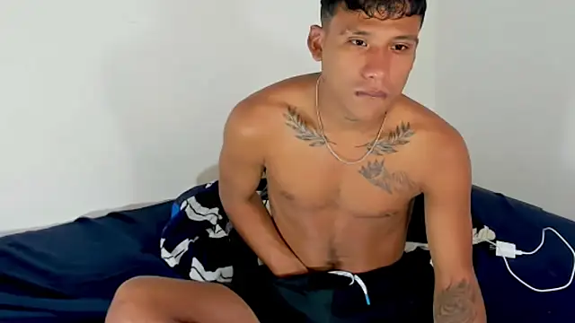 Snapshot of Backsex_boy chatting on March 19, 7:03 pm Backsex boy online show from March 19, 7:03 pm