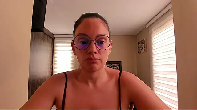 Snapshot of anabel_025 chatting on May 20, 4:26 pm anabel 025 online show from May 20, 4:26 pm