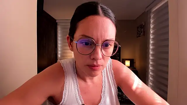 anabel 025 online show from December 16, 4:00 pm