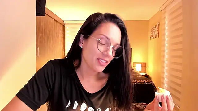 anabel 025 online show from March 17, 3:29 pm