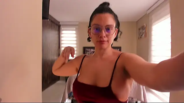 Snapshot of anabel_025 chatting on May 7, 3:26 pm anabel 025 online show from May 7, 3:26 pm
