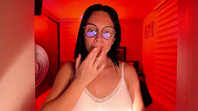 anabel 025 online show from December 23, 1:05 am