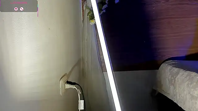 Petite yisell online show from September 12, 4:34 am