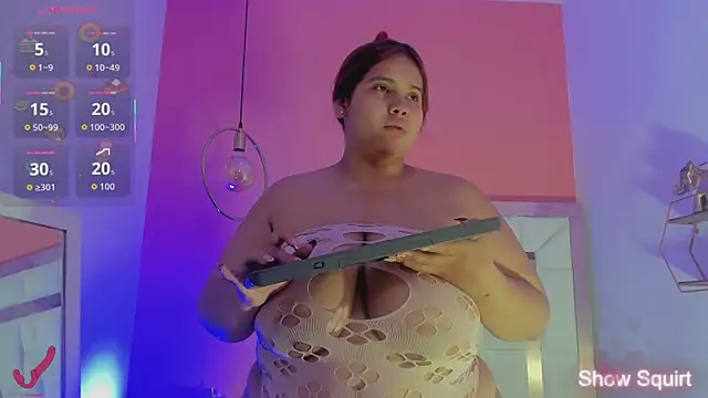 Alanna hot3 online show from March 25, 11:42 am