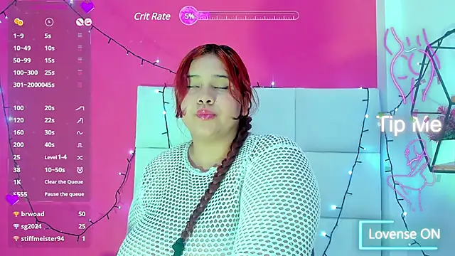 Snapshot of Alanna_hot3 chatting on March 9, 2:32 pm Alanna hot3 online show from March 9, 2:32 pm