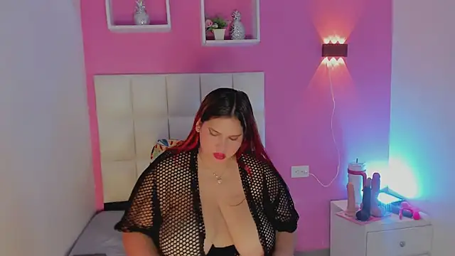 Alanna hot3 online show from June 3, 7:40 pm
