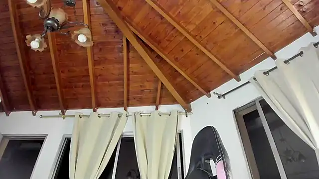 IsaFontanna online show from January 9, 1:23 am