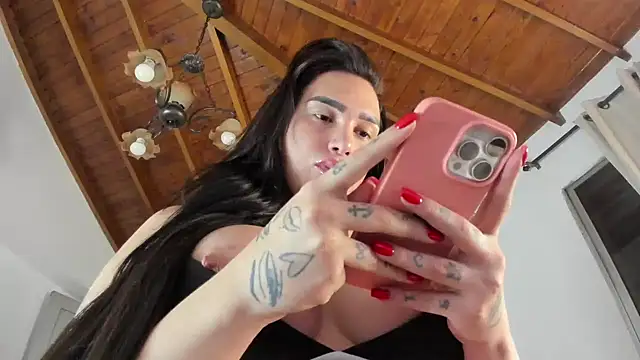 IsaFontanna online show from March 14, 5:46 am