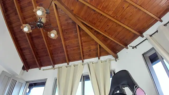 IsaFontanna online show from February 11, 11:04 pm