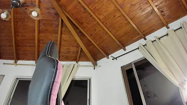 IsaFontanna online show from November 26, 3:17 am