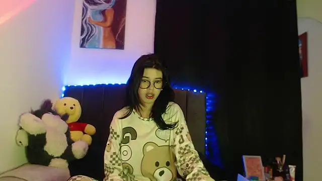 ily bea online show from March 19, 10:43 pm