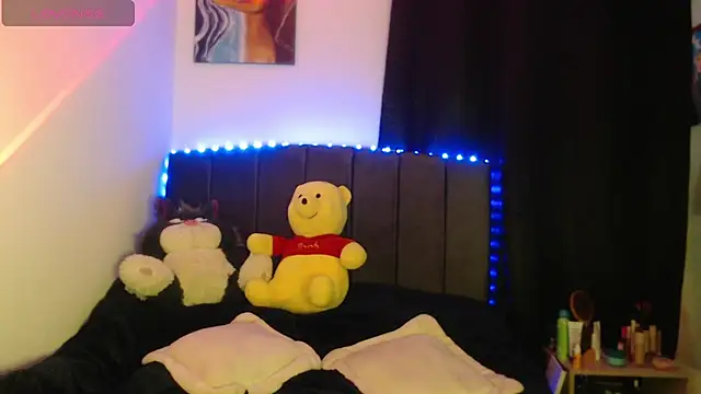 ily bea online show from January 14, 1:53 am