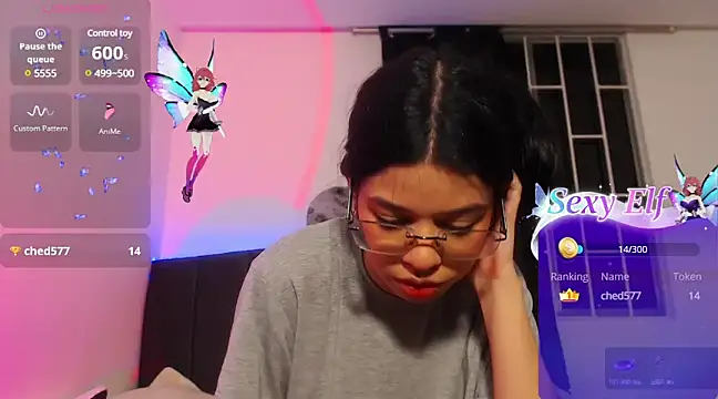 Snapshot of ily_bea chatting on December 25, 11:20 pm ily bea online show from December 25, 11:20 pm