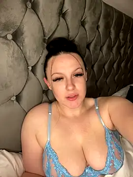 riri bstvx online show from November 6, 8:46 pm