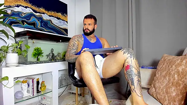 Snapshot of Johnnygrayson1 chatting on February 17, 9:21 pm Johnnygrayson1 online show from February 17, 9:21 pm
