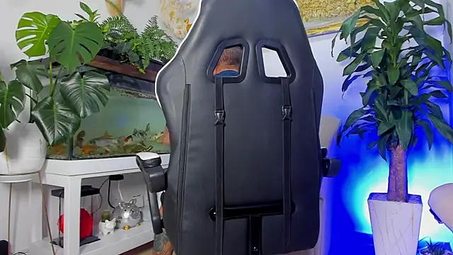 Johnnygrayson1 online show from March 25, 11:58 pm