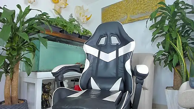 Johnnygrayson1 online show from April 15, 12:05 am