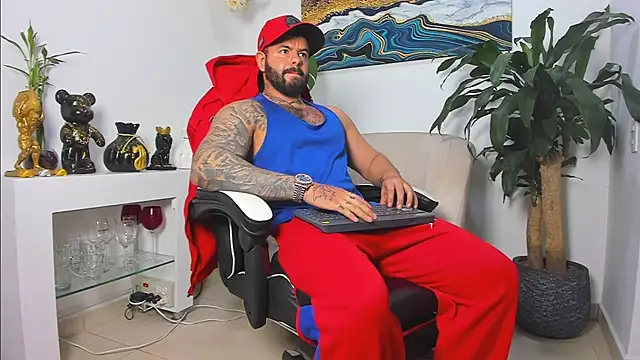 Johnnygrayson1 online show from February 13, 12:32 am