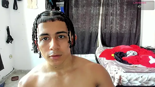 Snapshot of jokergc_2 chatting on July 7, 5:16 pm jokergc 2 online show from July 7, 5:16 pm
