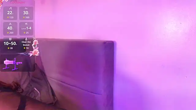 Snapshot of Yuri_Stars chatting on January 31, 9:24 pm Yuri Stars online show from January 31, 9:24 pm