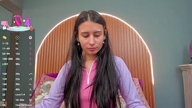 NayeCloud online show from January 11, 3:46 am